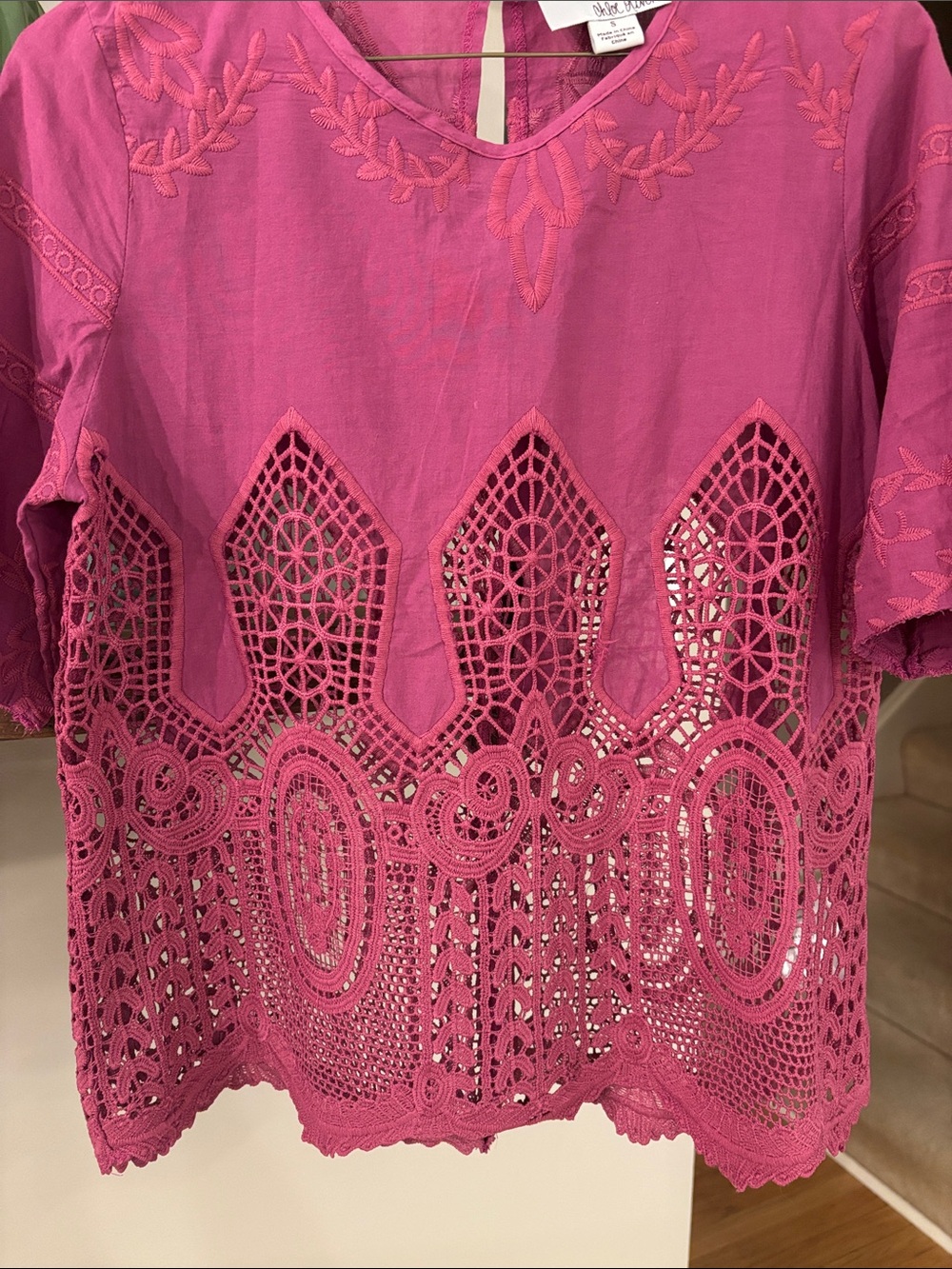 Anthropologie Chloe Oliver Pink Embroidered Crochet Lace Top S Modified Sleeve - Picture 5 of 9